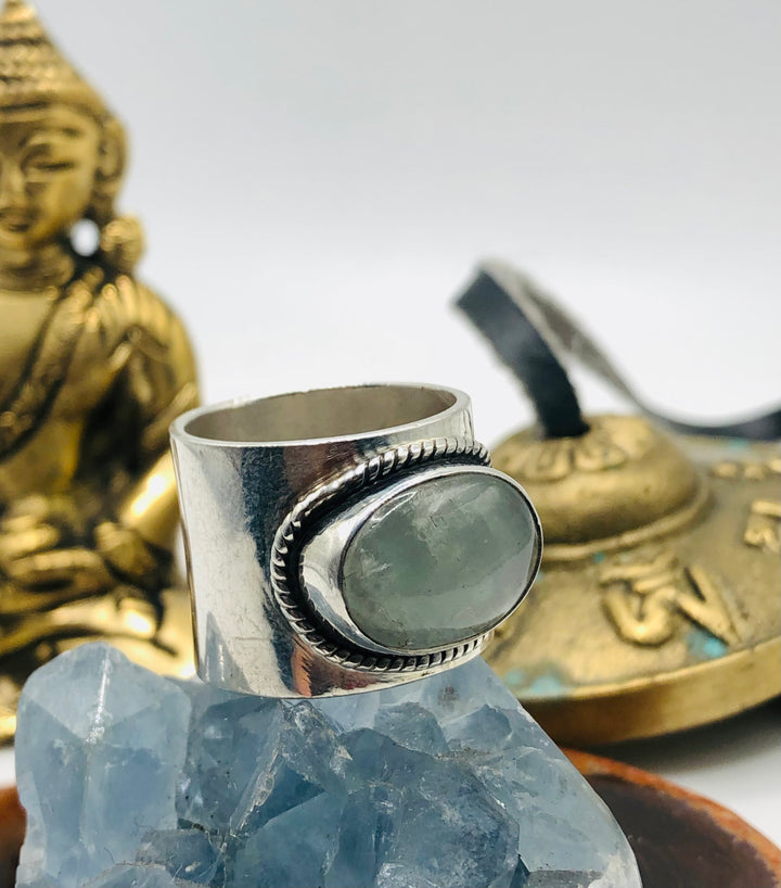 Large Sheath Ring with Chalcedony.