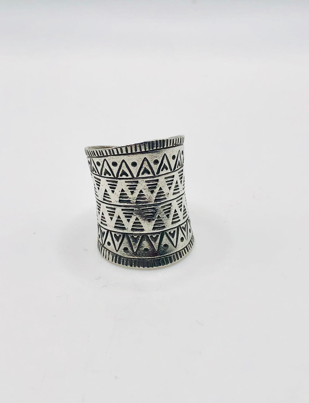 Silver Sheath Engraved Ring