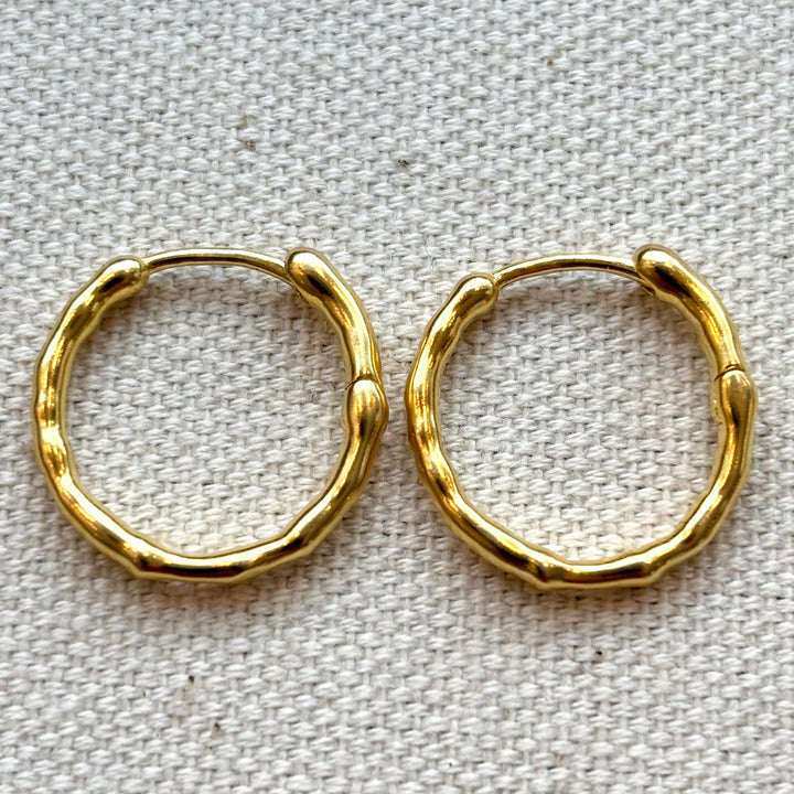 15mm Textured Huggy Hoop Earrings – Gold Plated Sterling Silver