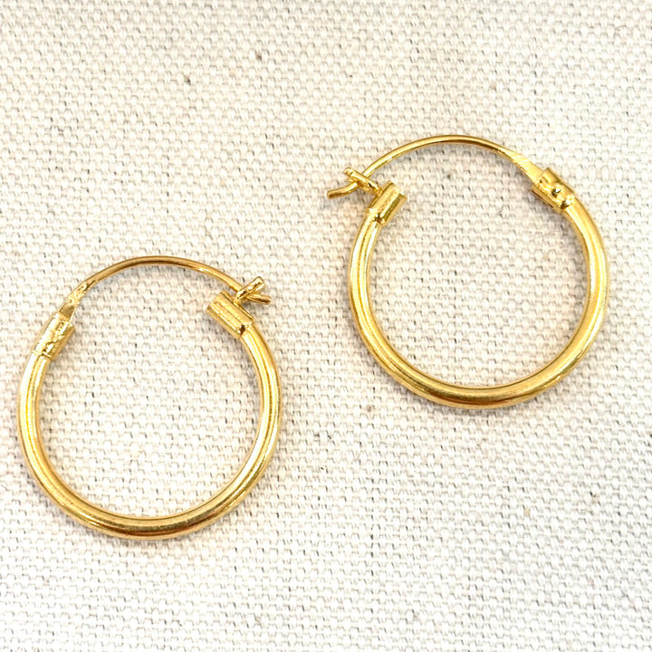 Gold Hoop Earrings – Medium (25mm)
