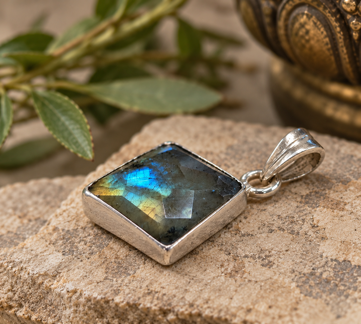 Square Labradorite Silver Pendant