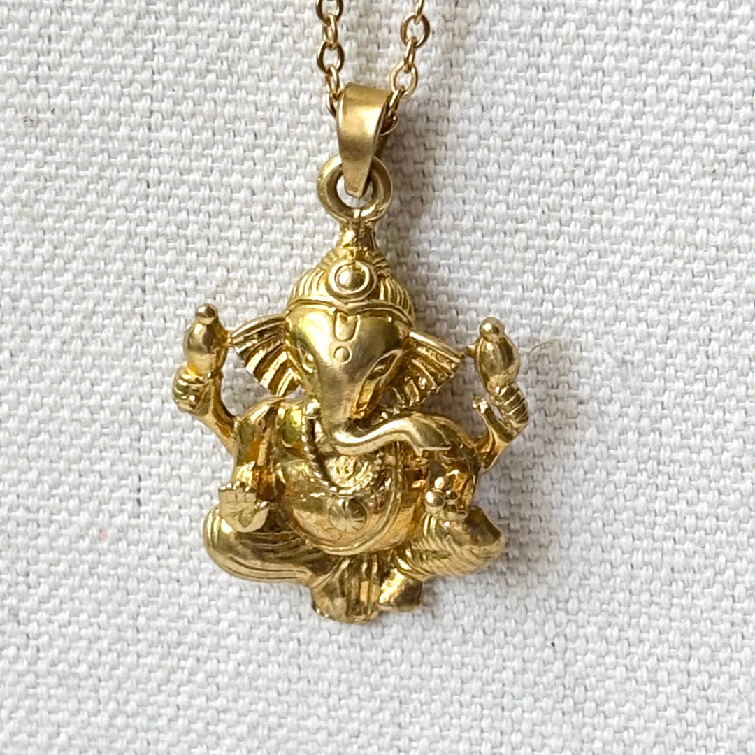 Handmade Panchadhatu Ganesha Necklace – 18 Inch Gold Plated Stainless Steel Chain