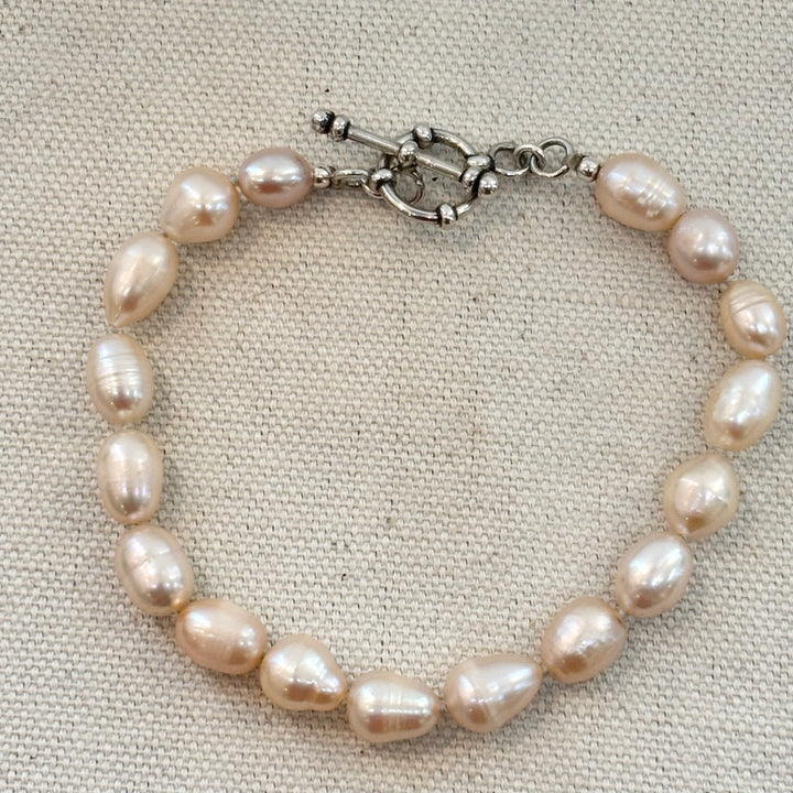 Peach Freshwater Pearl Bracelet
