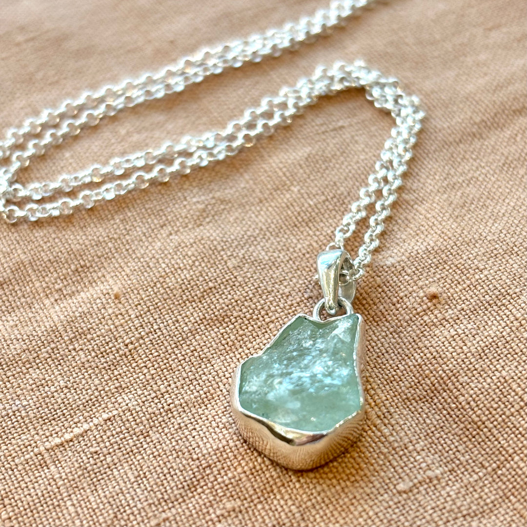 Raw Aquamarine Crystal Necklace – Sterling Silver – 18 Inch Chain