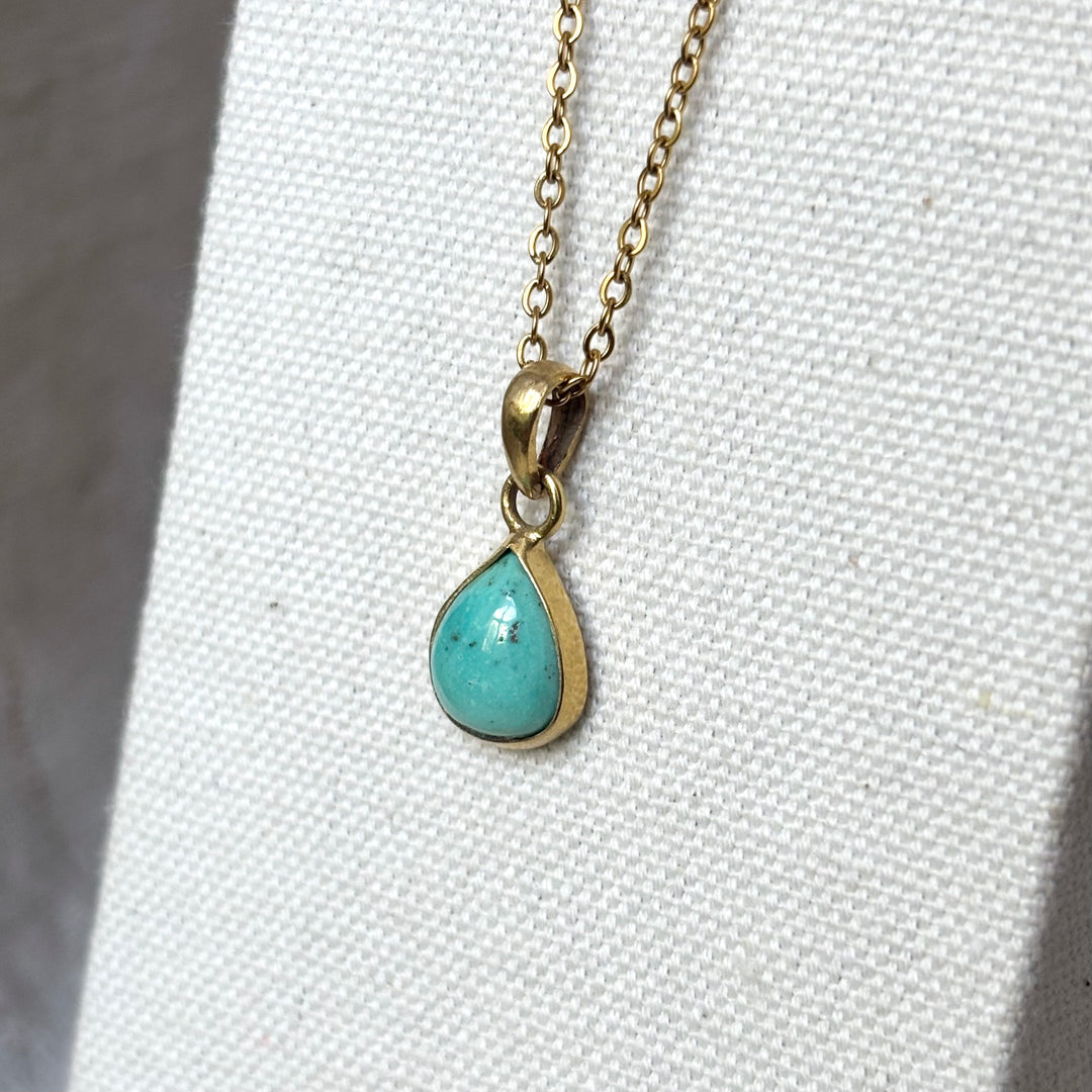 Handmade Turquoise Teardrop Panchadhatu Necklace