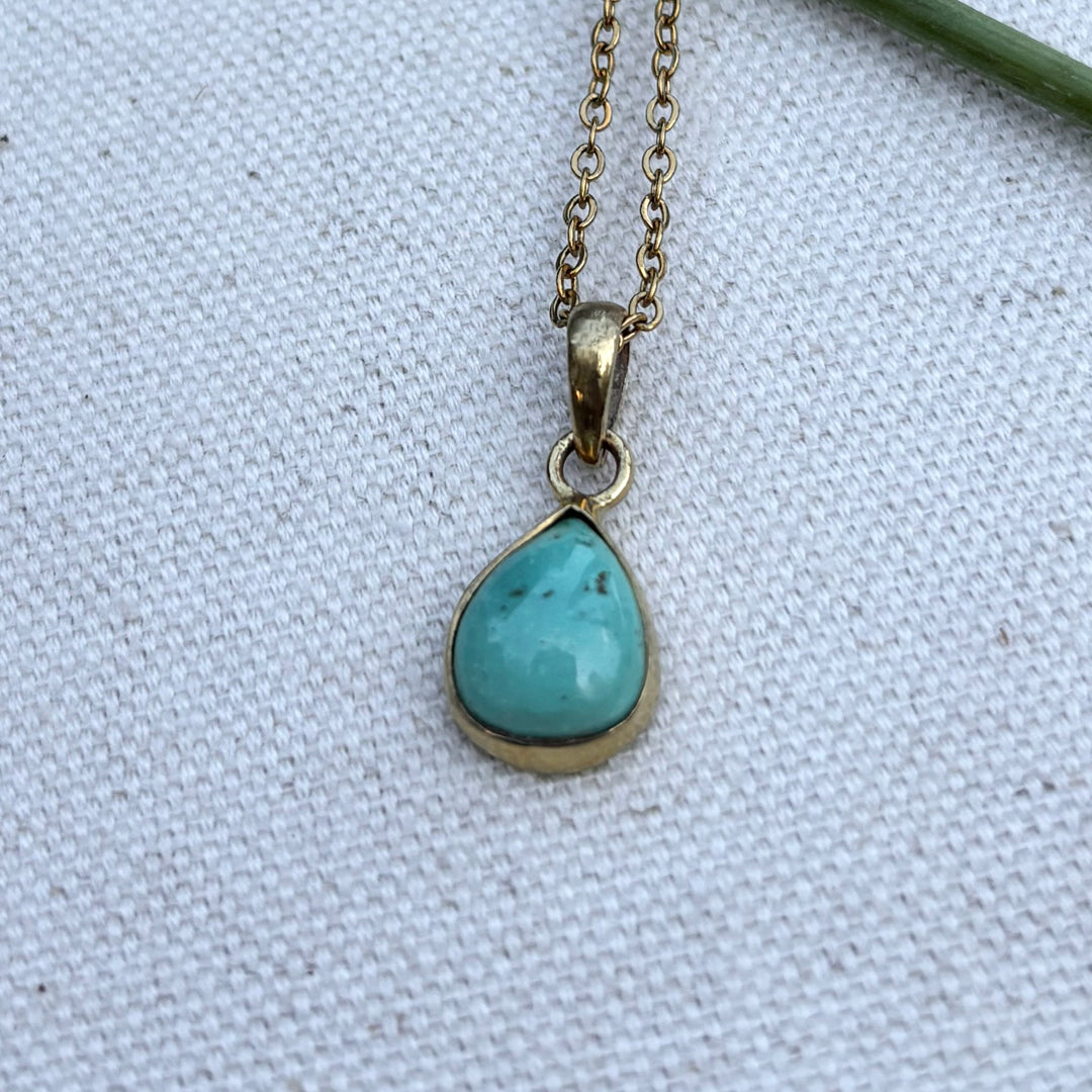 Handmade Turquoise Teardrop Panchadhatu Necklace