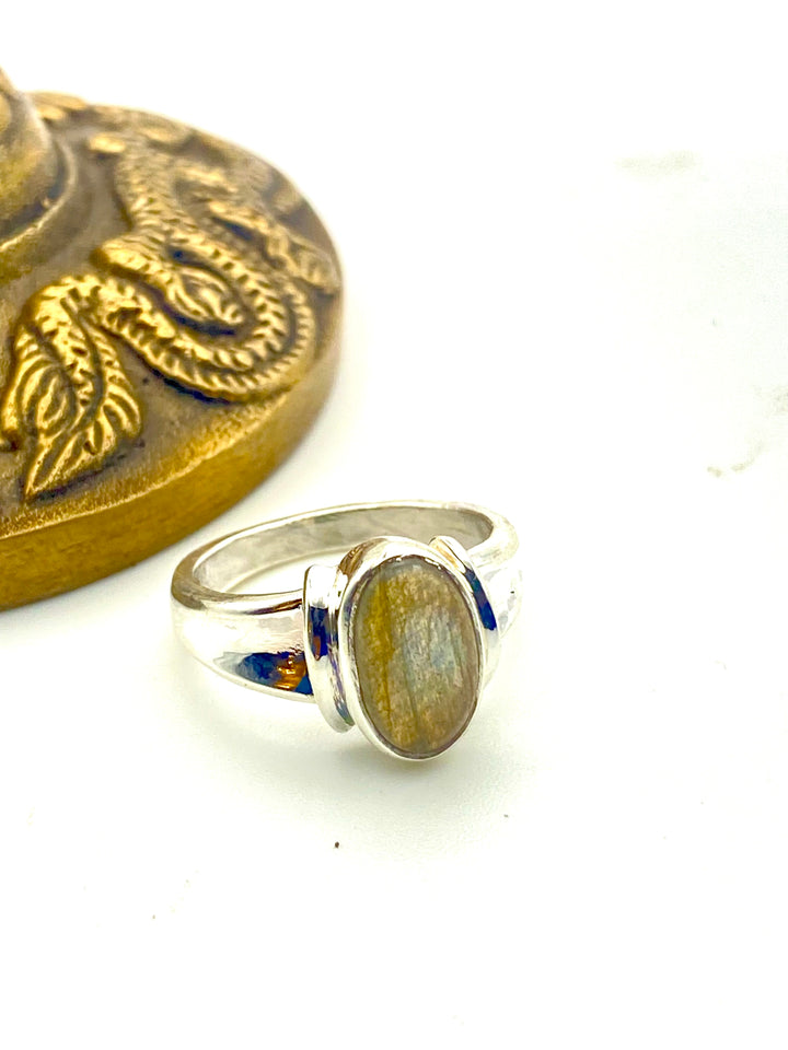 Labradorite Oval Ring