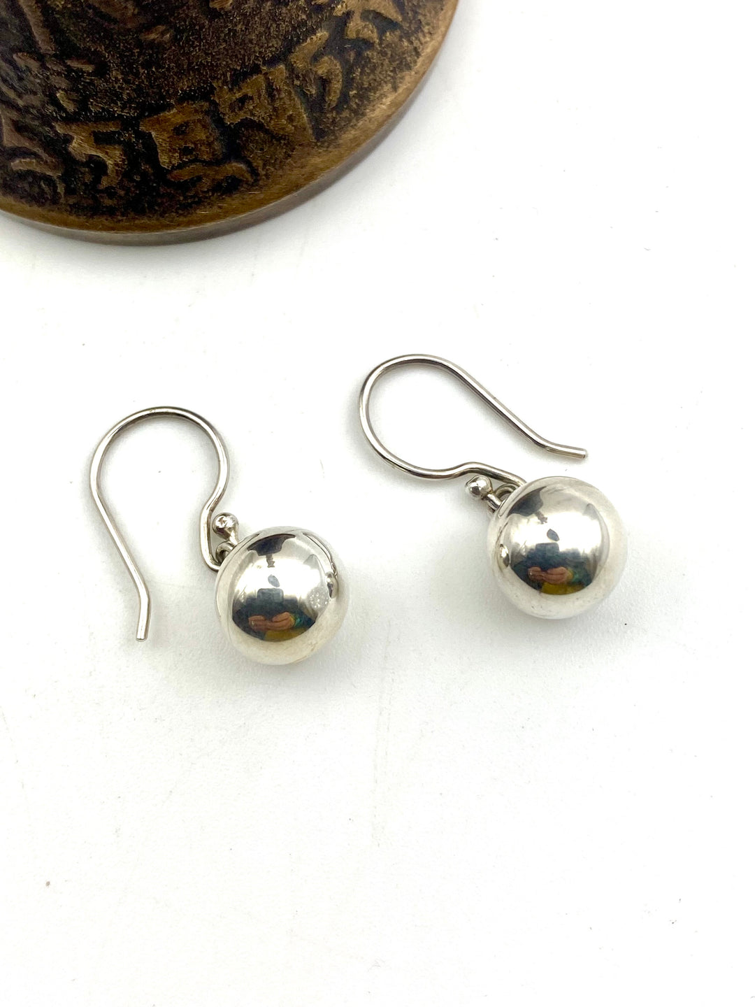 Mirror Moon Drops