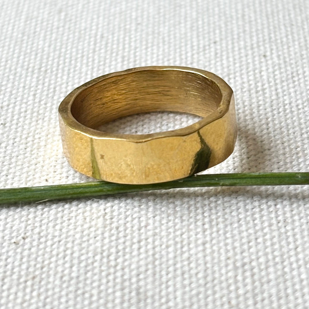 Handmade Hammered Panchadhatu Band Ring