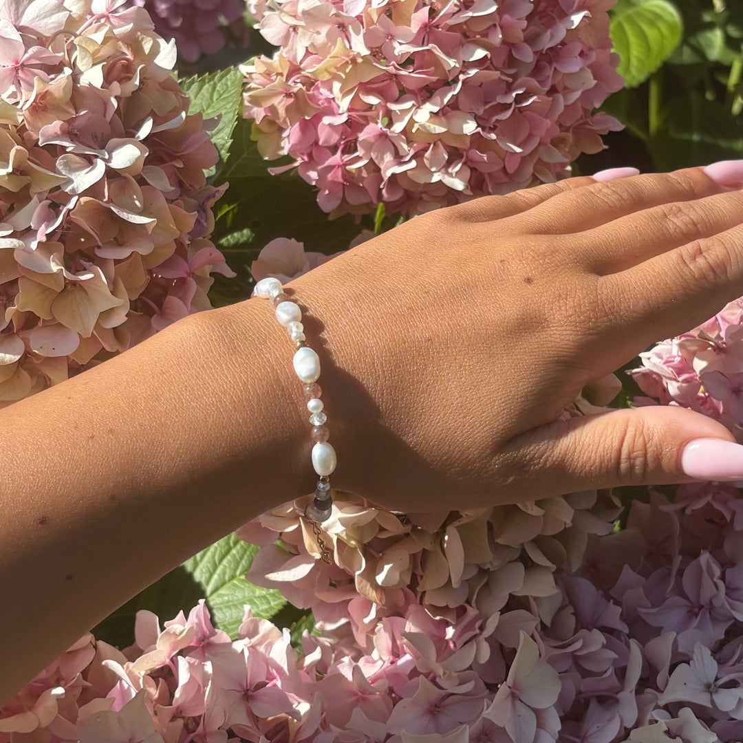Freshwater Pearl & Moonstone Bracelet