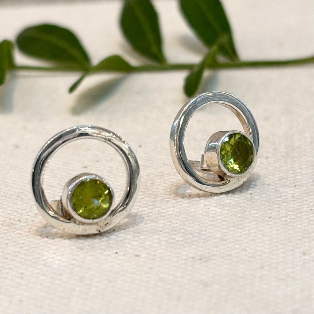 Peridot Spiral Silver Stud Earrings 12mm