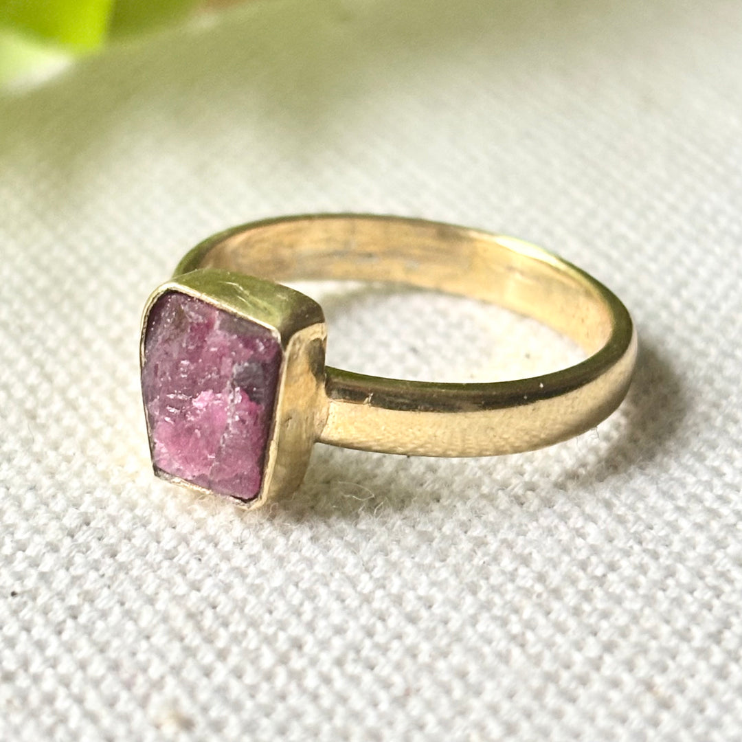 Raw Garnet Ring in Panchadhatu – Handmade Natural Gemstone Ring – Size M