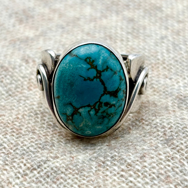 Turquoise Oval Statement Ring in Sterling Silver – Size S