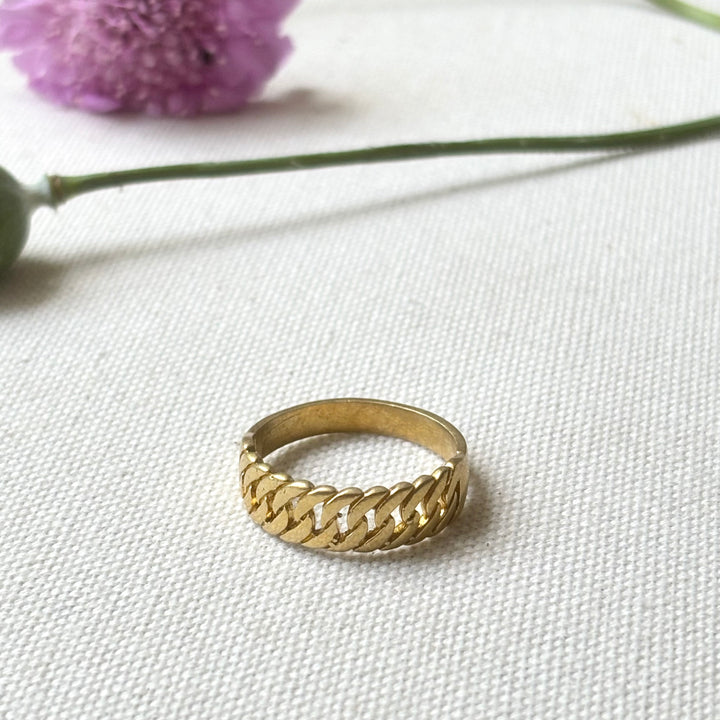 Handmade Panchadhatu Chain Pattern Ring