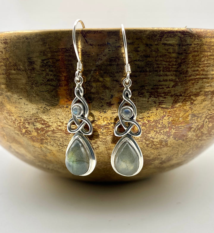 Mystic Knots - Labradorite Earrings