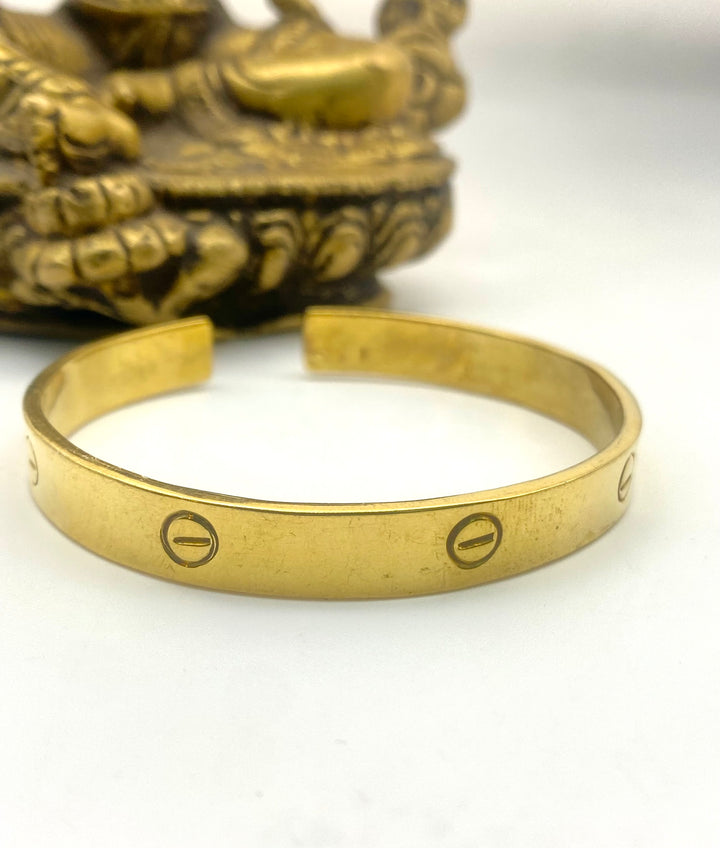 Panchadhatu Circle of Pause Cuff
