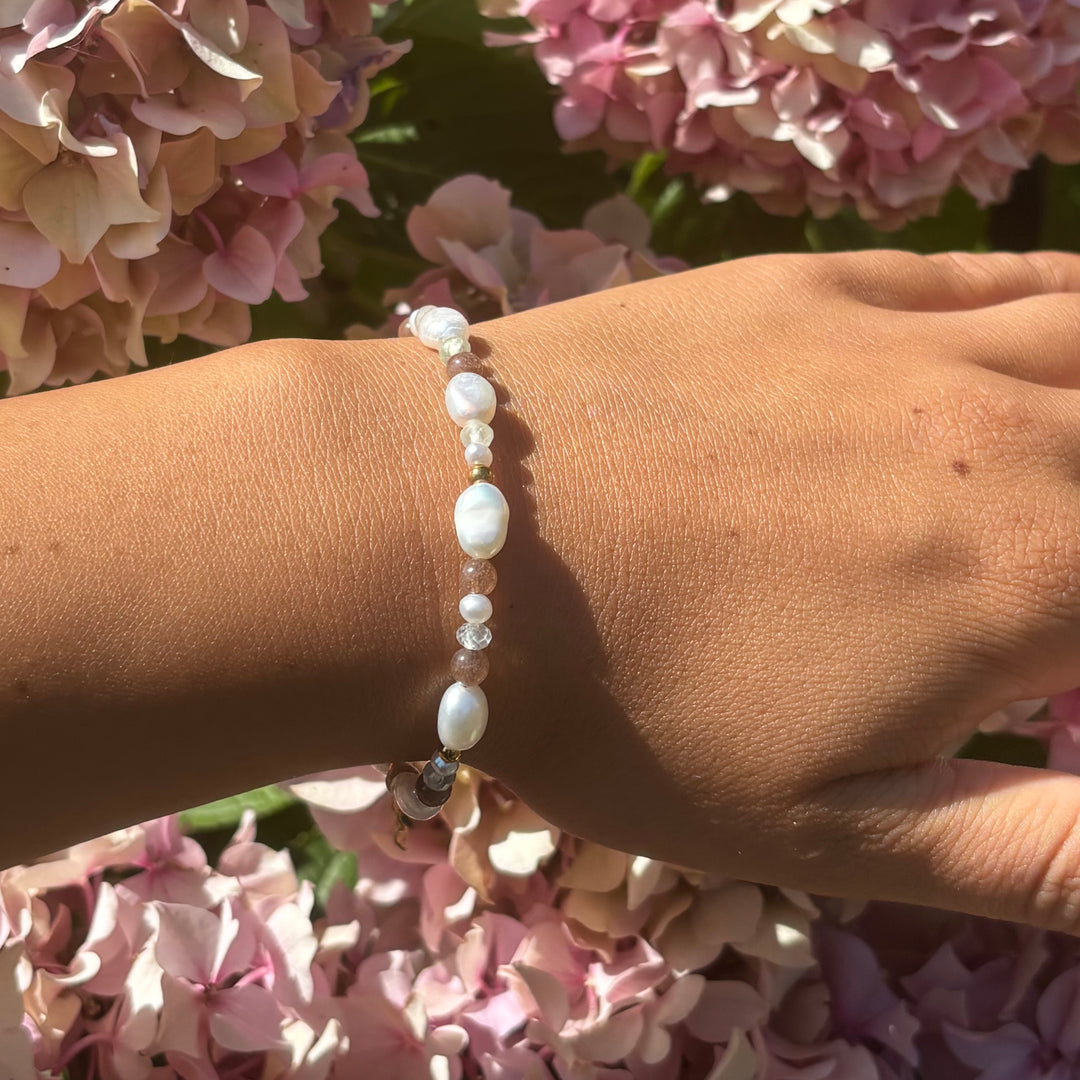Freshwater Pearl & Moonstone Bracelet