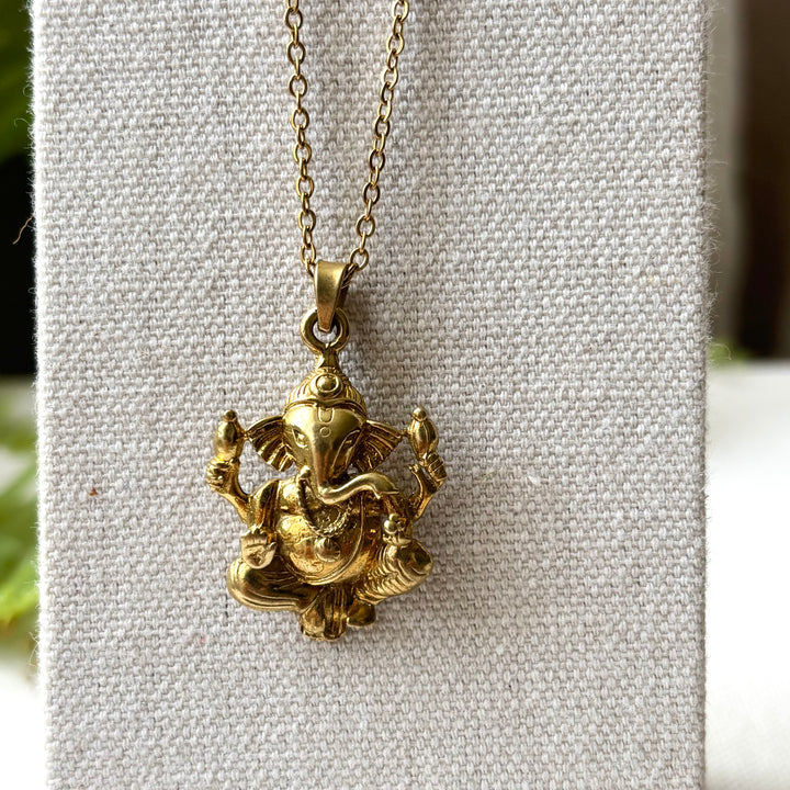 Handmade Panchadhatu Ganesha Necklace – 18 Inch Gold Plated Stainless Steel Chain