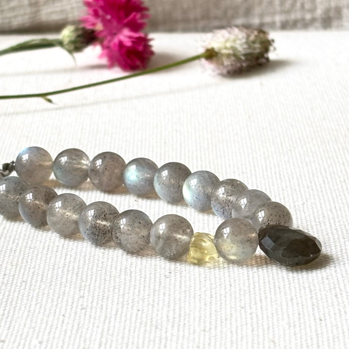 Labradorite Beaded Bracelet