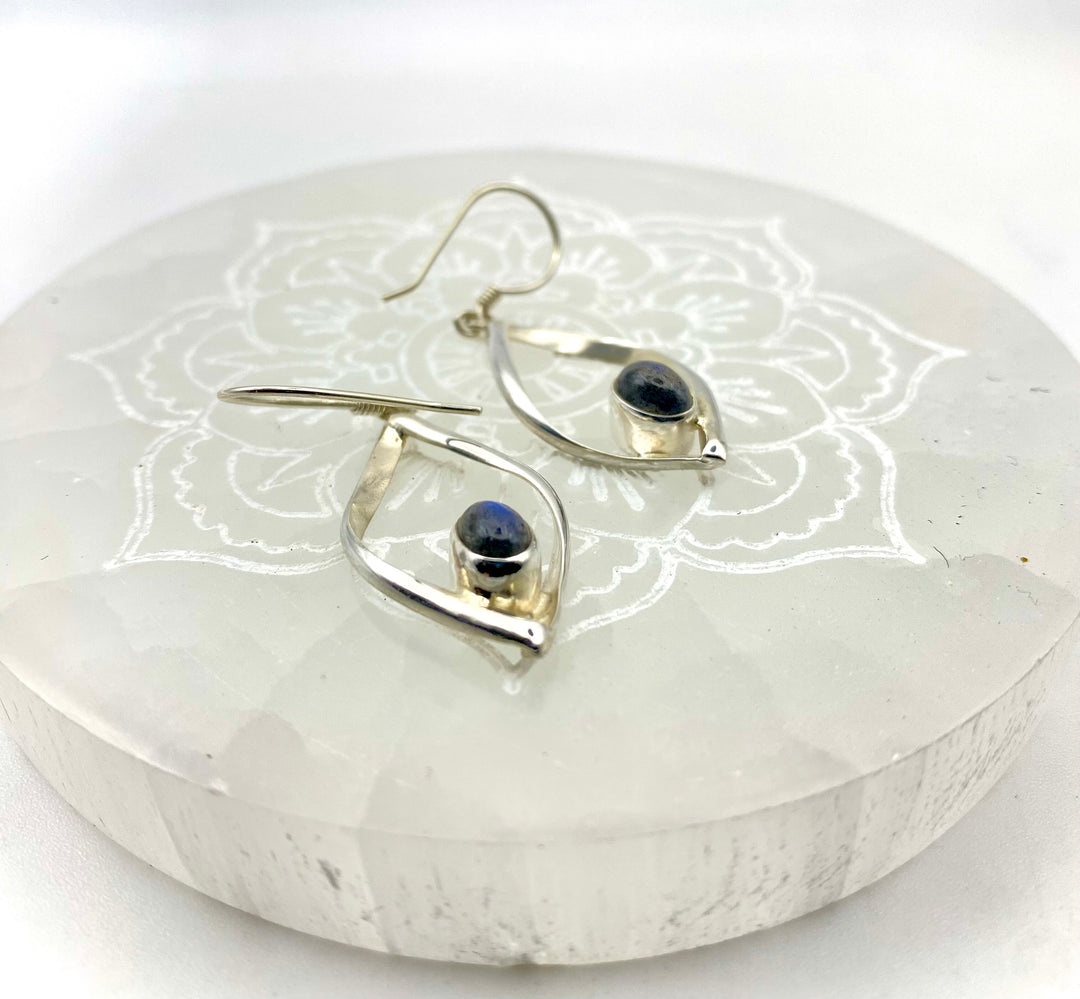 Moonlit Veil - Labradorite Earrings