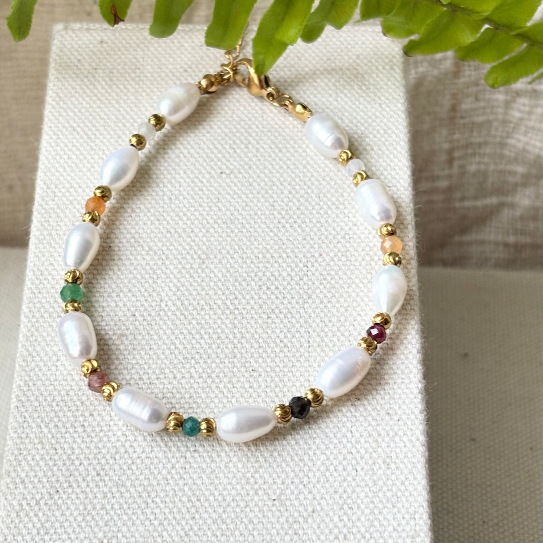 Freshwater Pearl & Tourmaline Bracelet – Gold Plated Stainless Steel