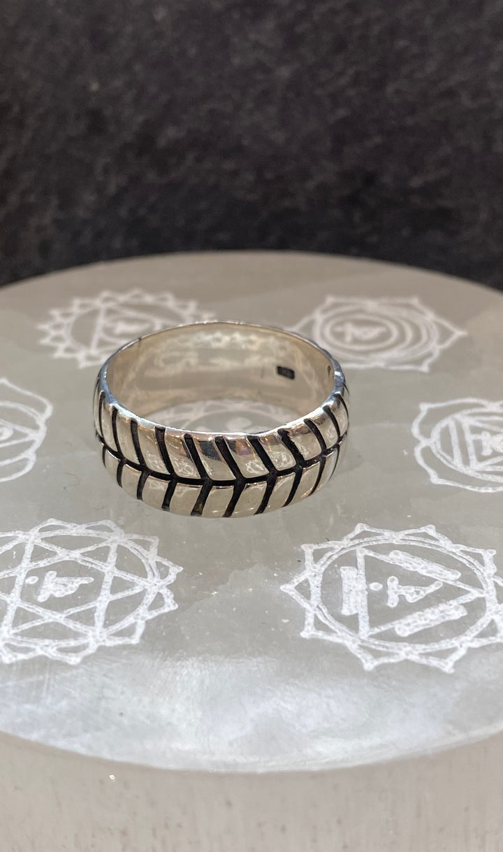 Leaf Weave Ring