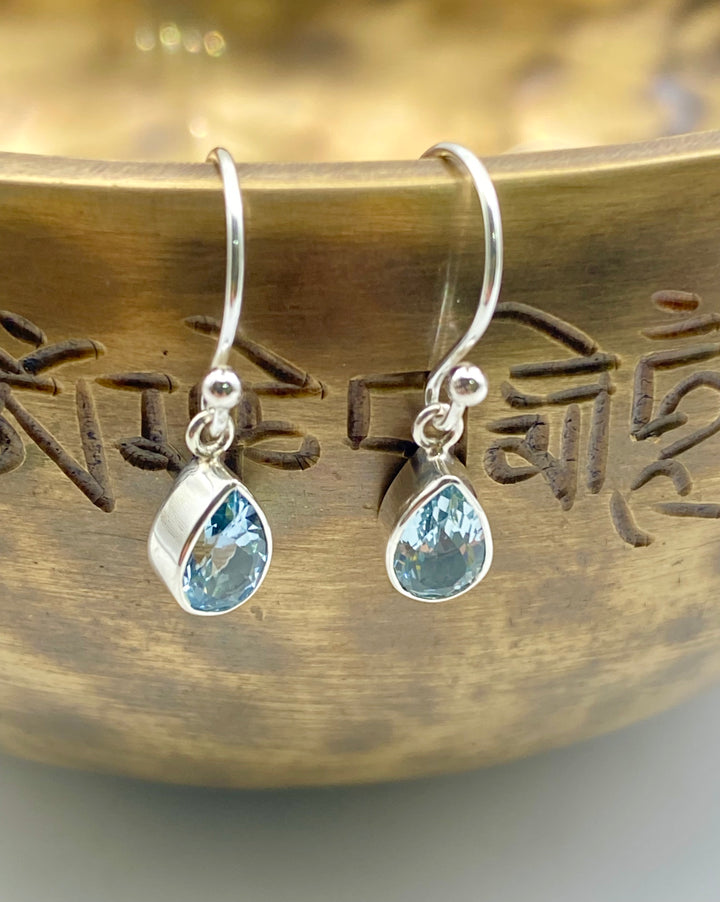 Sea Light Earrings