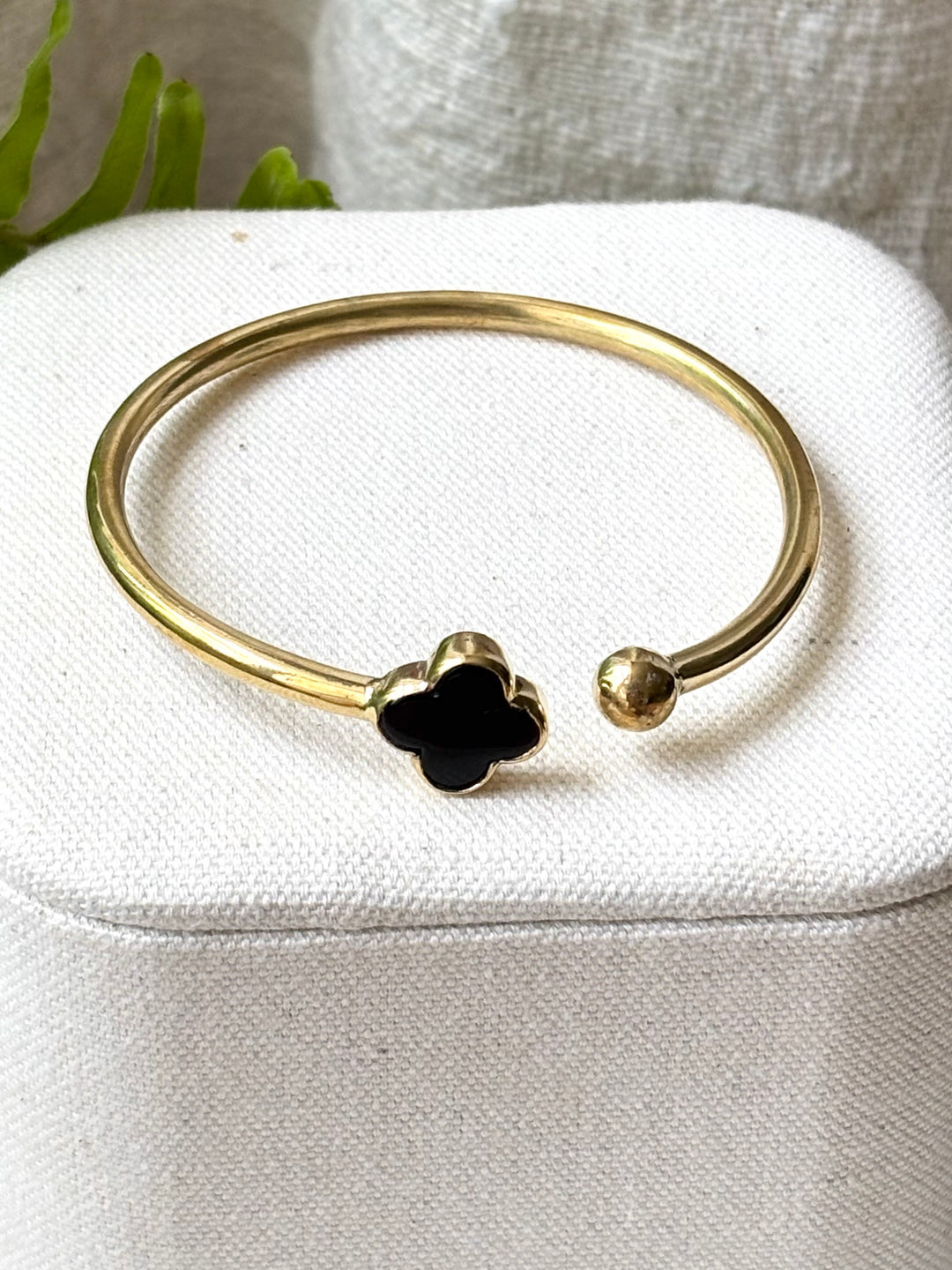 Handmade Panchadhatu Black Clover Open Cuff Bangle