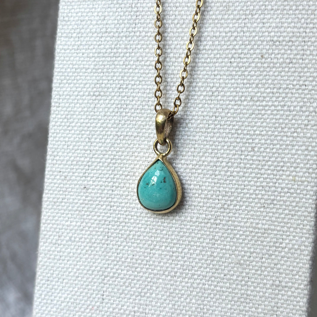 Handmade Turquoise Teardrop Panchadhatu Necklace