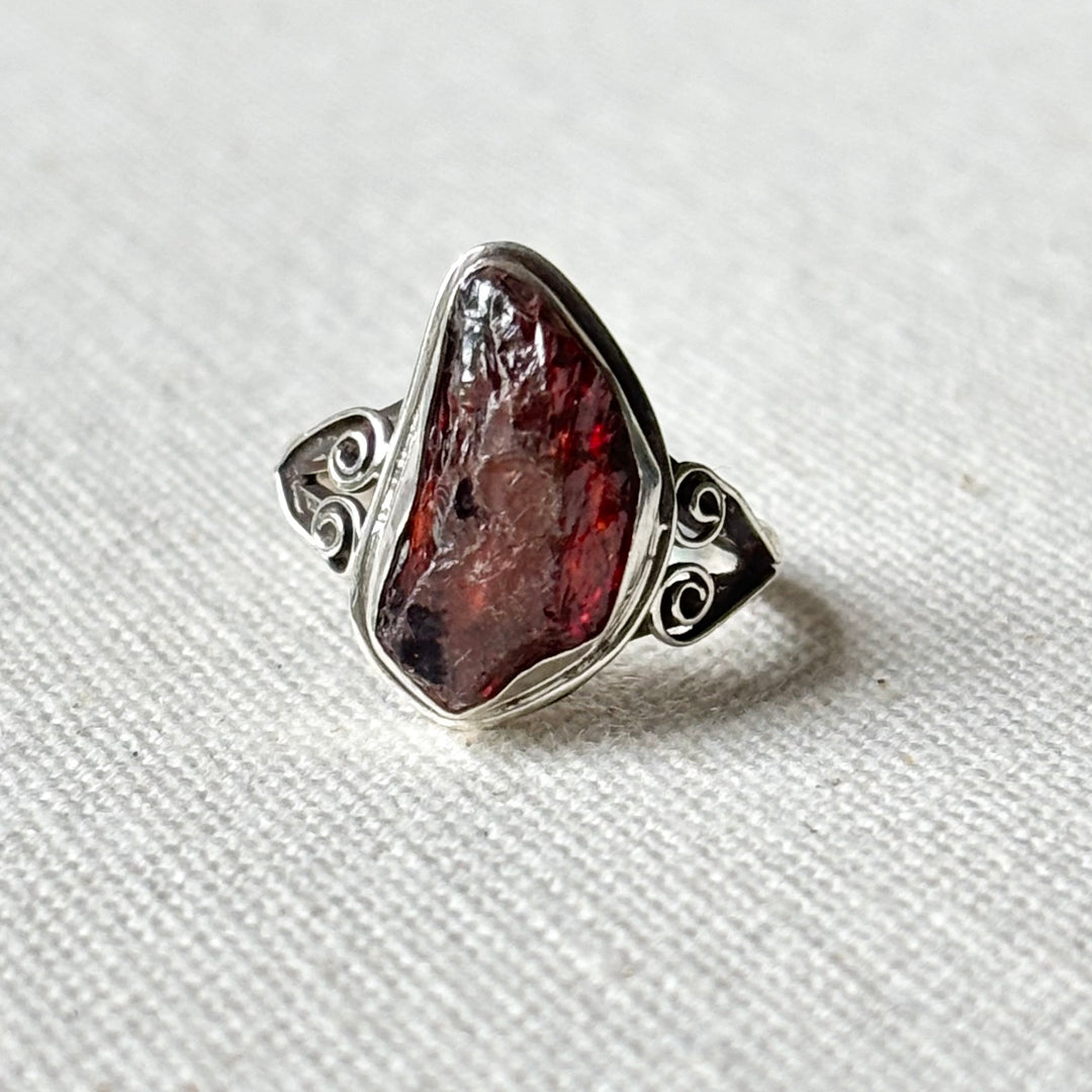 Handmade Raw Garnet Sterling Silver Statement Ring – Size O