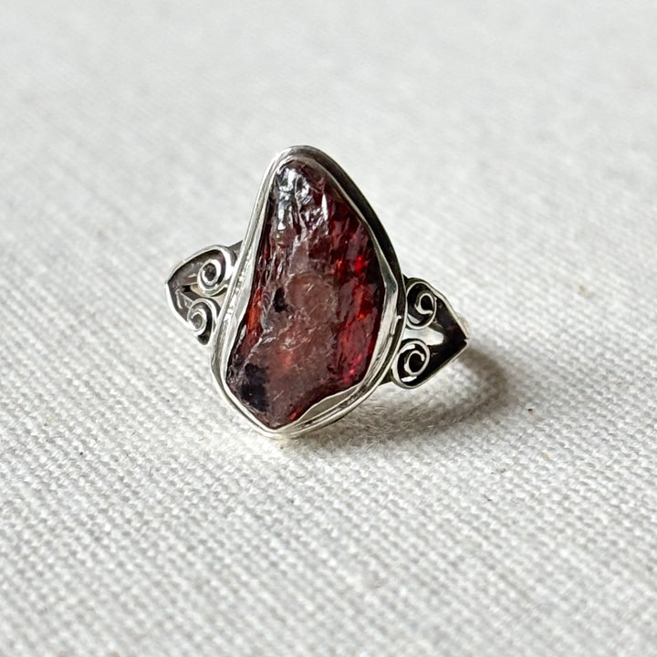 Handmade Raw Garnet Sterling Silver Statement Ring – Size O