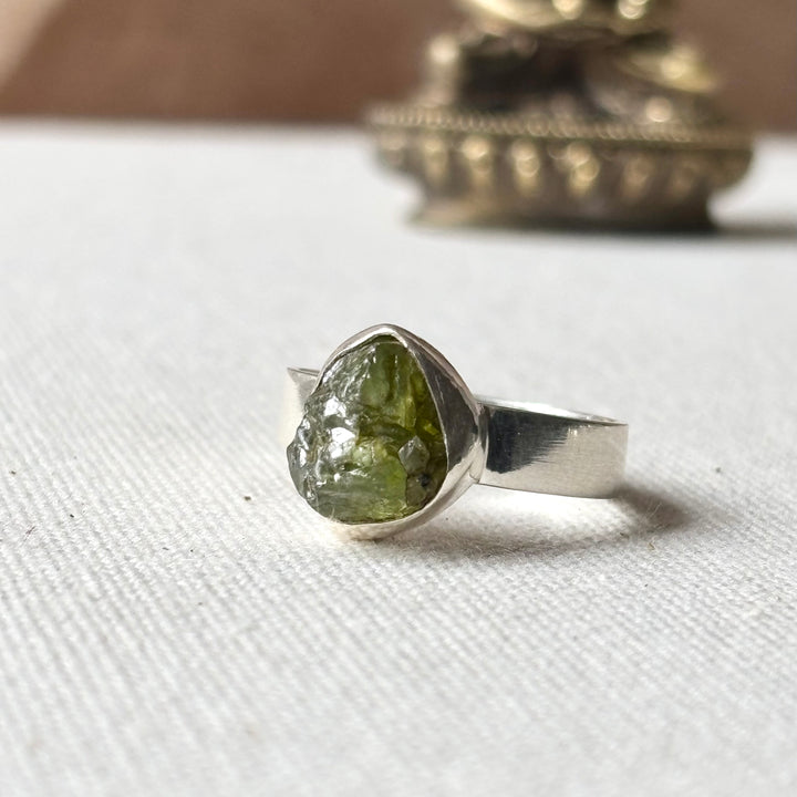 Handmade Raw Peridot Sterling Silver Ring – Size S
