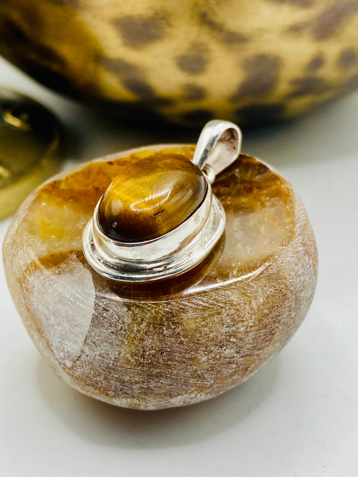 Tiger’s Eye Pendant