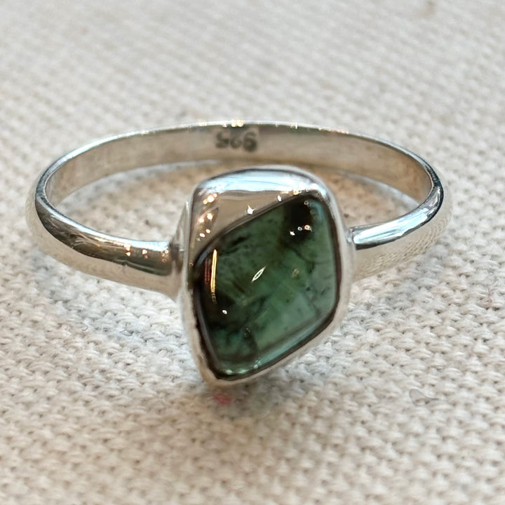 Green Tourmaline Silver Ring – Size P