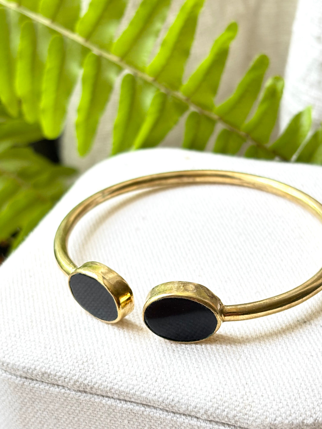 Handmade Panchadhatu Black Oval Open Cuff Bangle