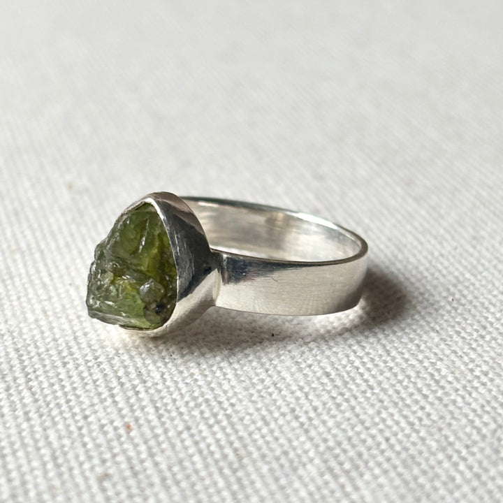 Handmade Raw Peridot Sterling Silver Ring – Size S