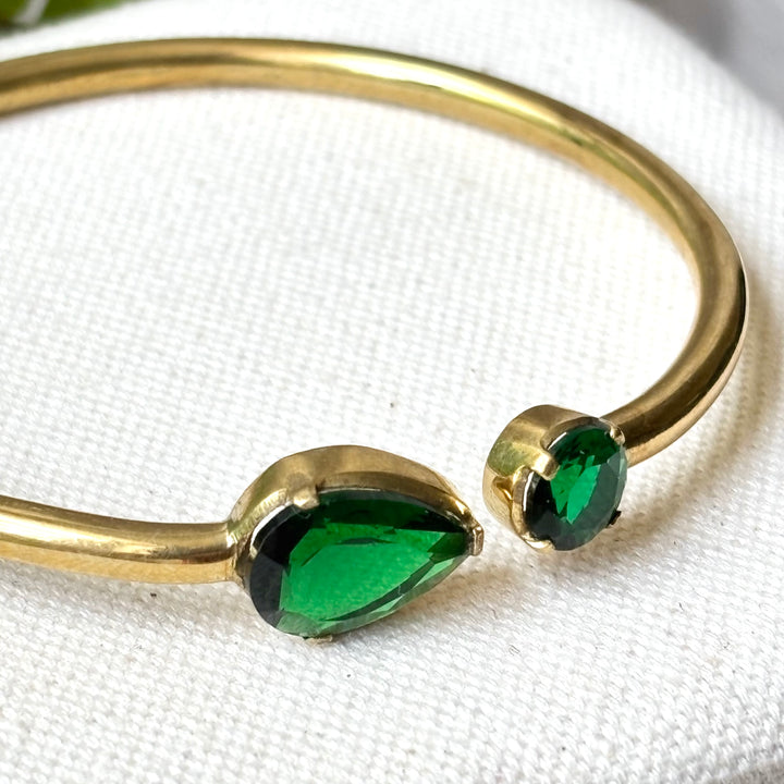 Handmade Panchadhatu Green Zirconia Open Bangle – 6cm