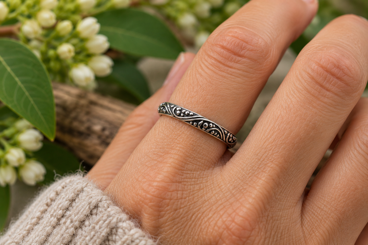 Sterling Silver Ornate Scrollwork Ring