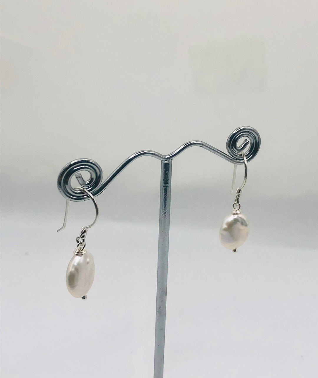 Classic Freshwater Pearl drop earrings
