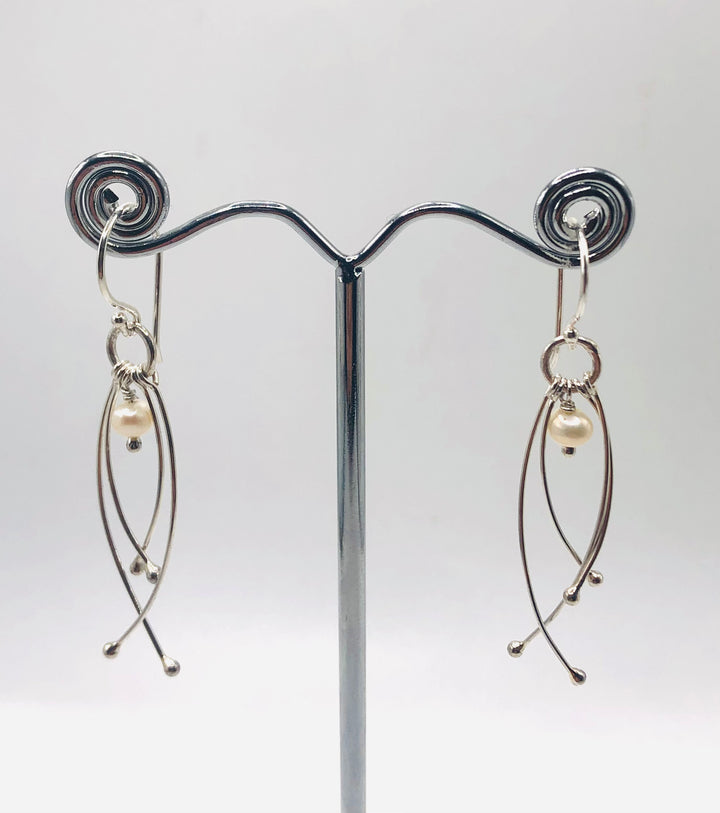 Floaty Freshwater Pearl Earrings